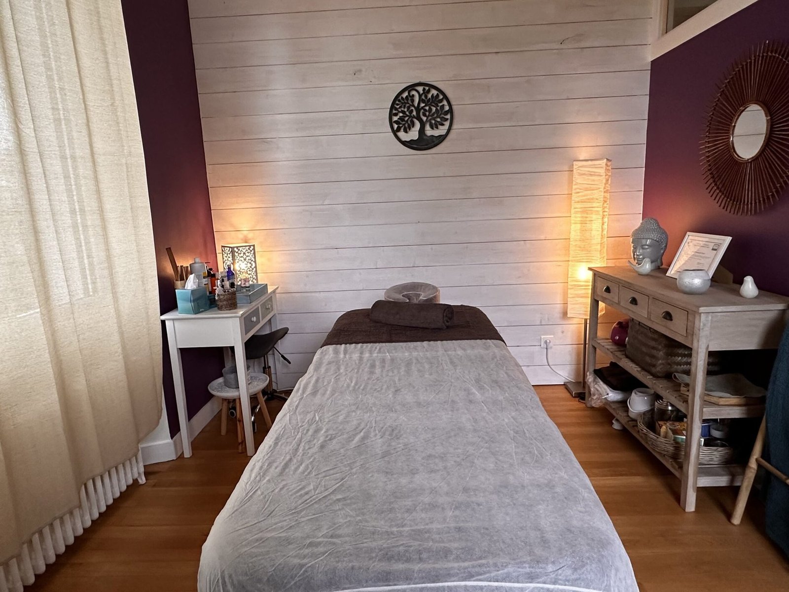 Salle de massage du cabinet Marie Bélotti à Niort